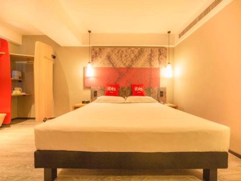 Ibis Shenyang North Station Hotel Kültér fotó