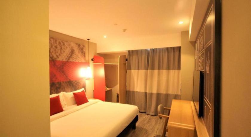 Ibis Shenyang North Station Hotel Kültér fotó
