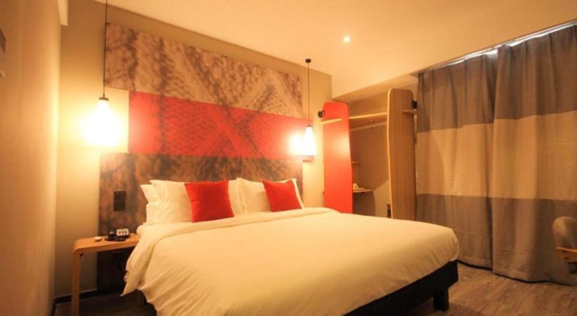 Ibis Shenyang North Station Hotel Kültér fotó